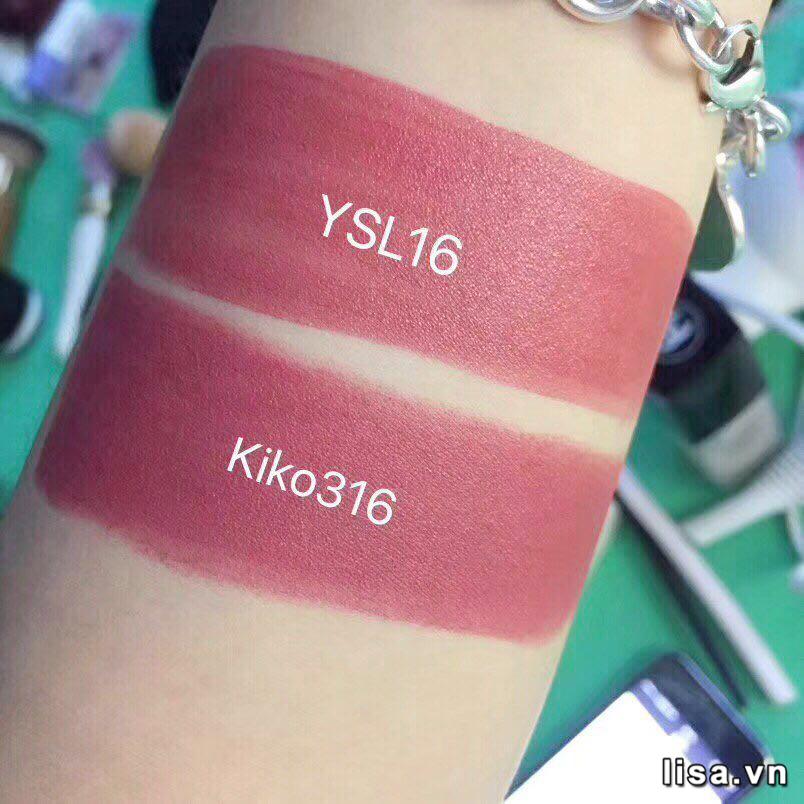 so với màu hồng đất của YSL 16 thì son KiKo 316 có màu sắc trầm hơn