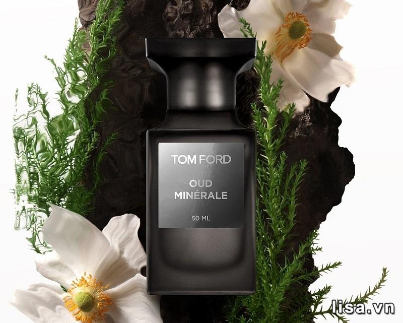 Tom Ford Oud Minerale. phảng phất hương thơm tĩnh lặng của biển cả - luôn đứng top nước hoa mùa hè cho nam được yêu thích
